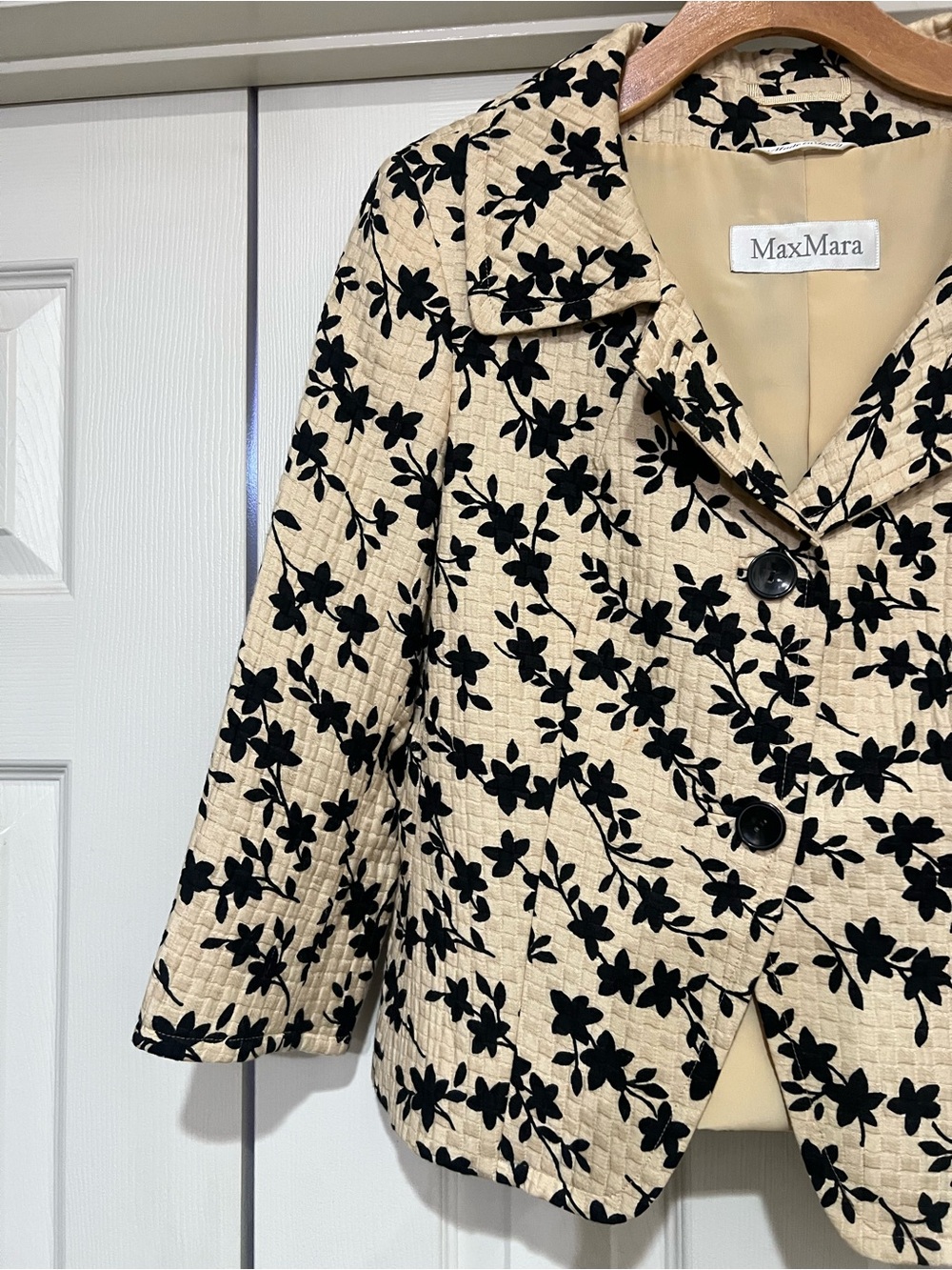 MAXMARA SILK BLEND CREAM/BLACK FLORAL QUILTED BLAZER SIZE 8 - Picture 8 of 11